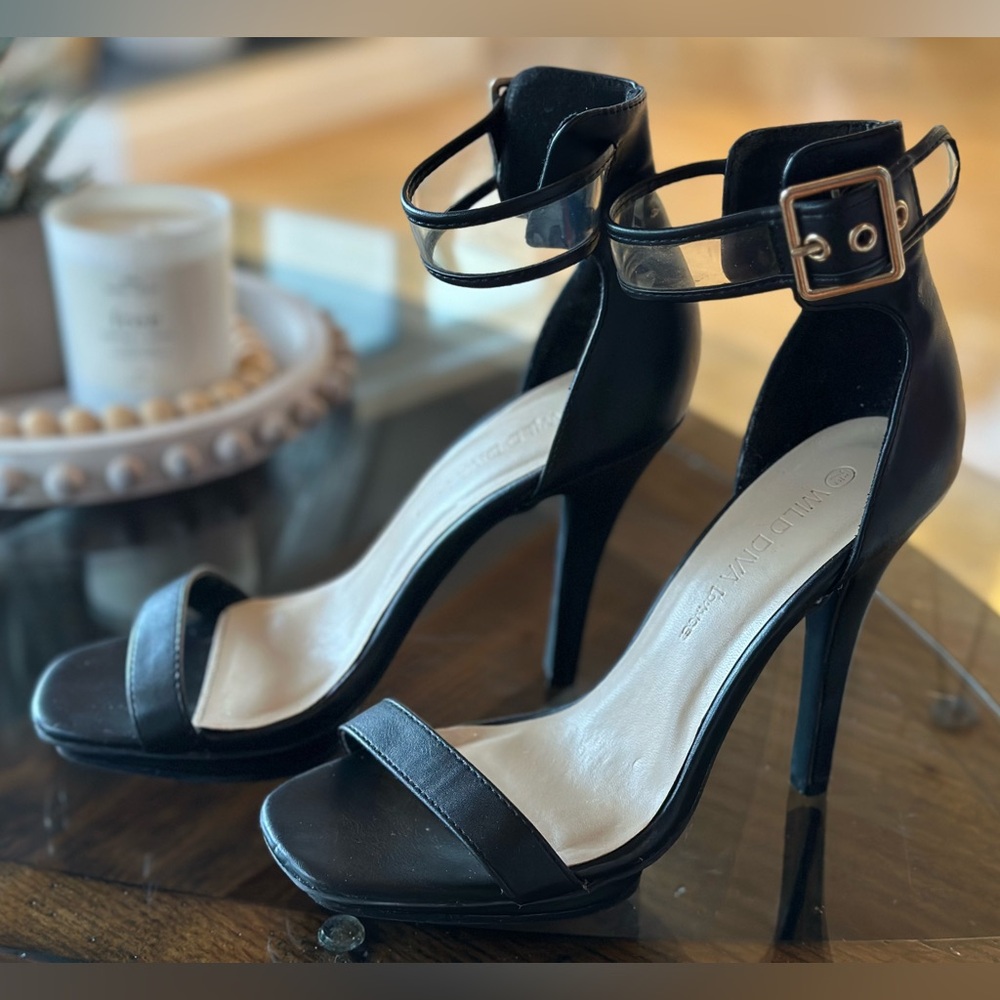 Wild Diva Black High Heels with Ankle Strap